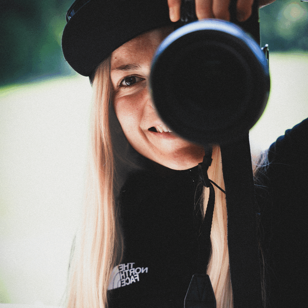 Akasa retraite yoga et montagne - team